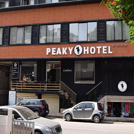 Peaky Hotel Durrës 外观 照片