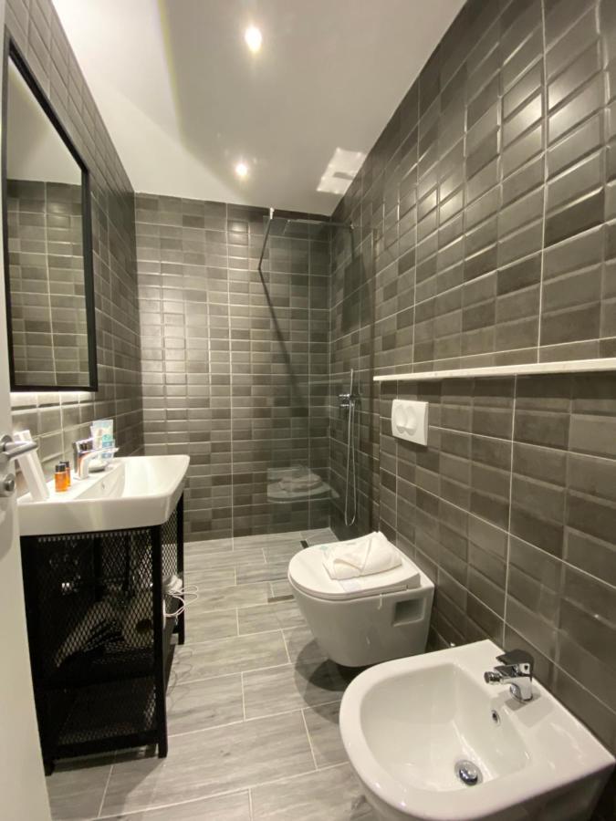 Peaky Hotel Durrës 外观 照片