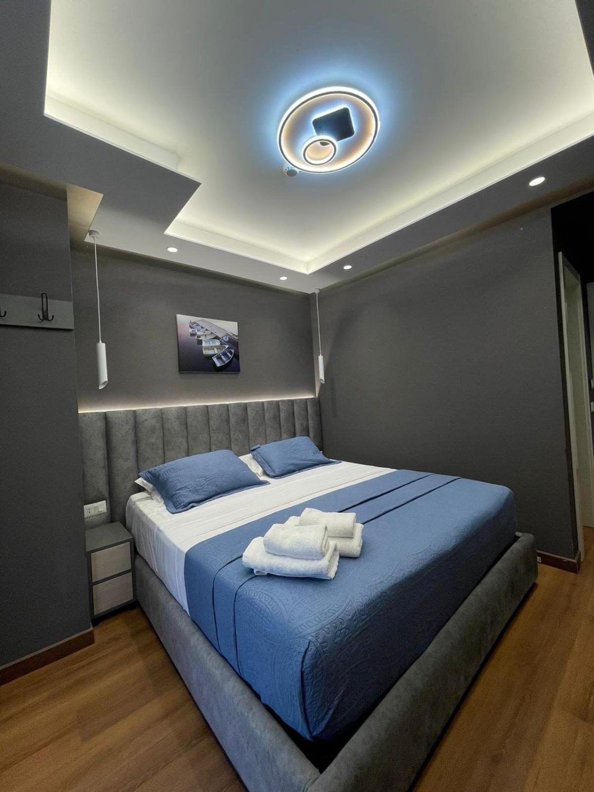 Peaky Hotel Durrës 外观 照片