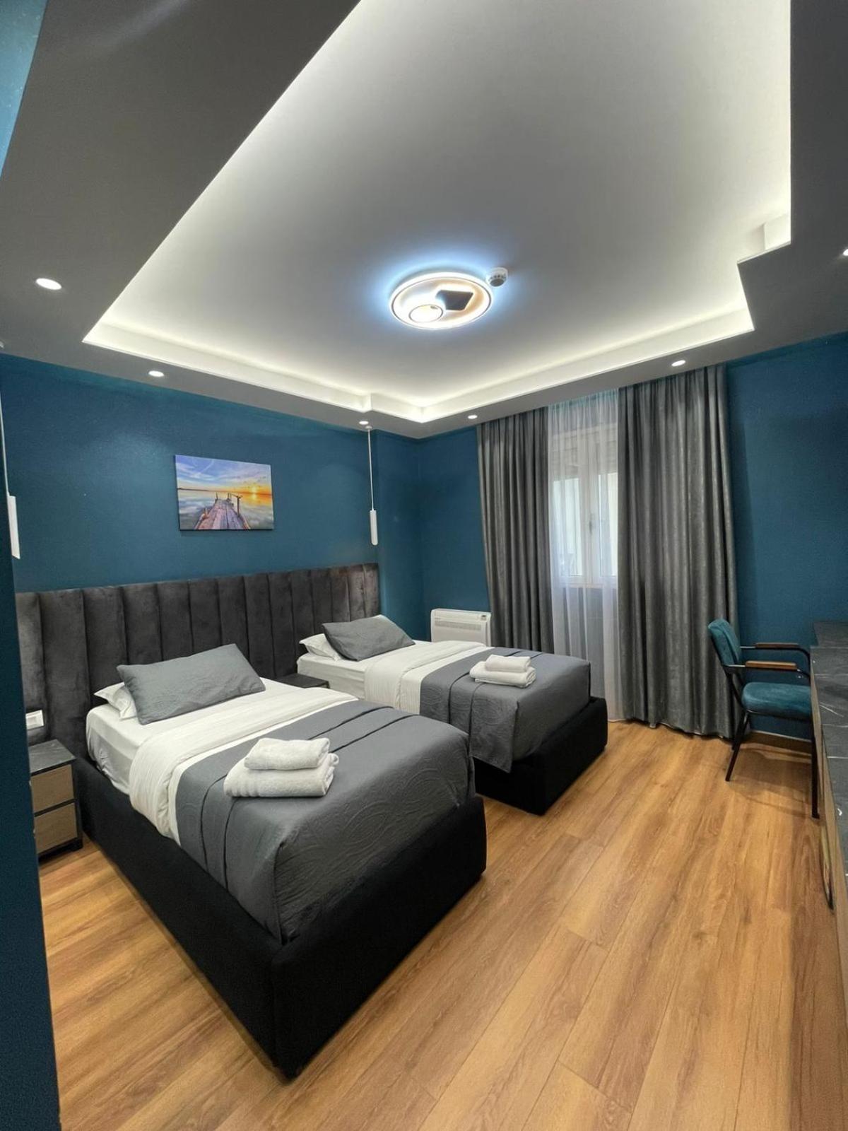 Peaky Hotel Durrës 外观 照片