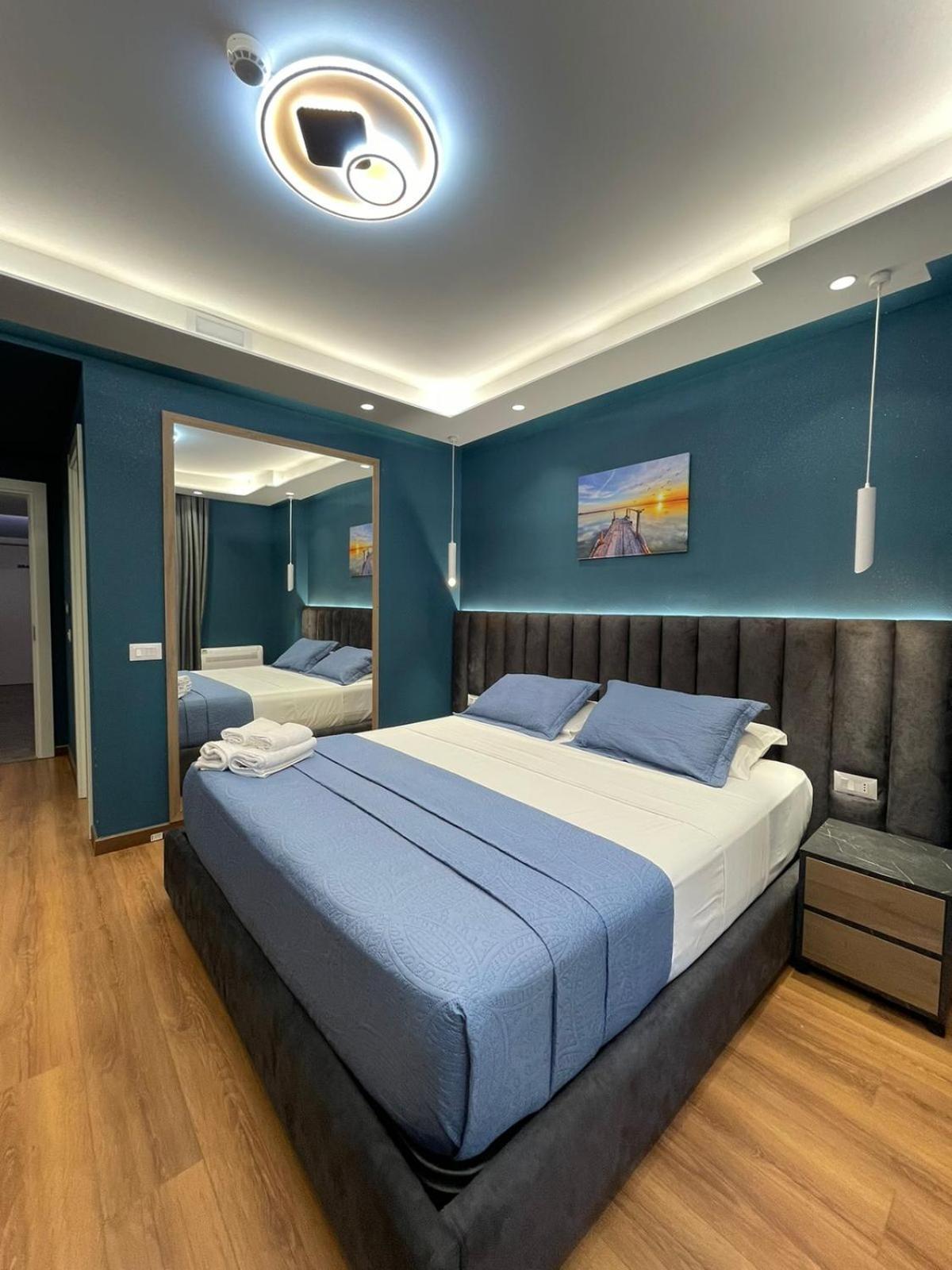 Peaky Hotel Durrës 外观 照片
