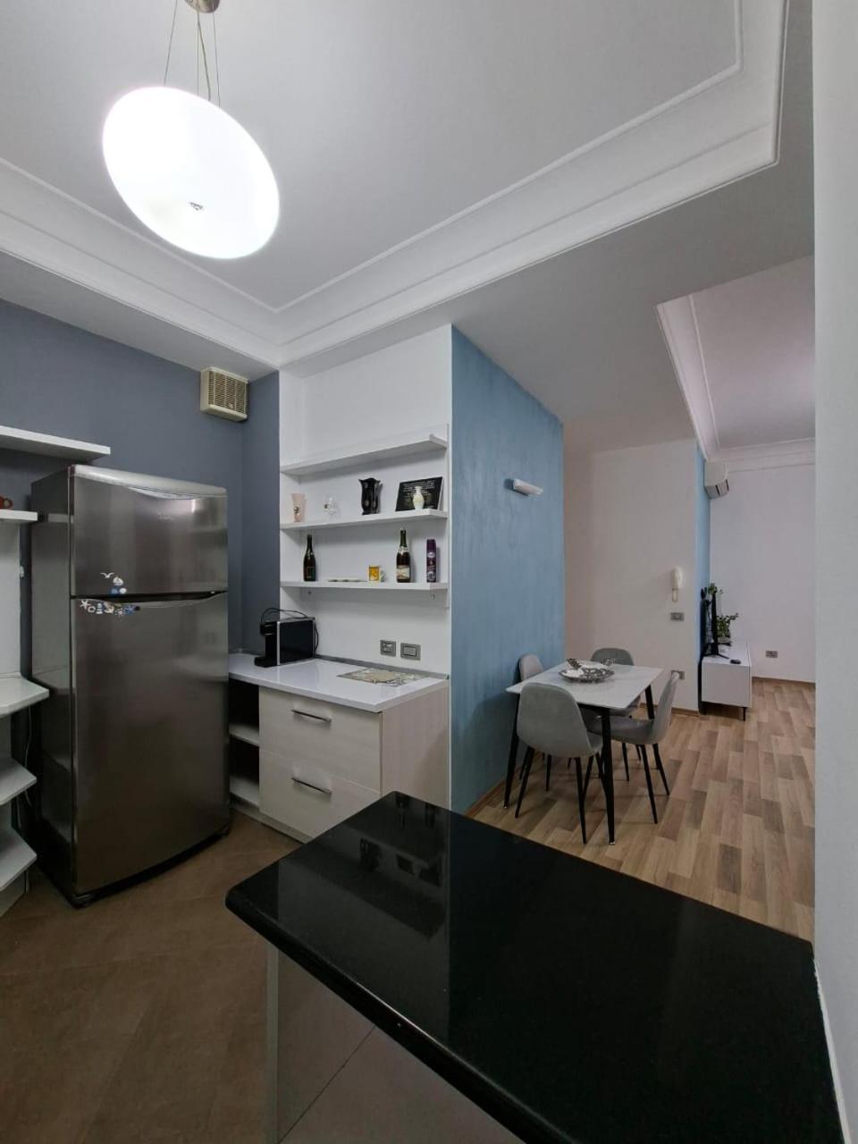 Peaky Hotel Durrës 外观 照片