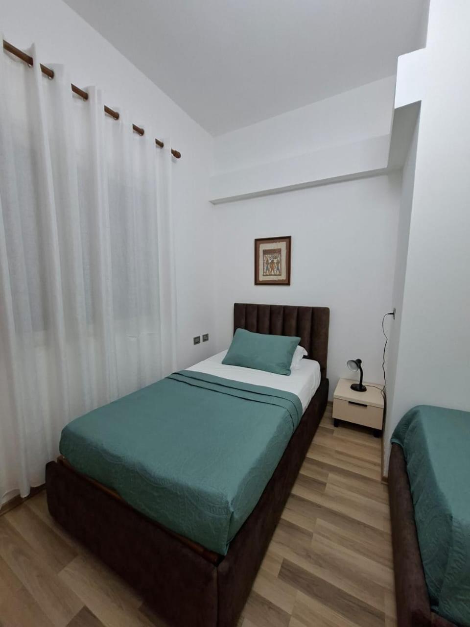 Peaky Hotel Durrës 外观 照片